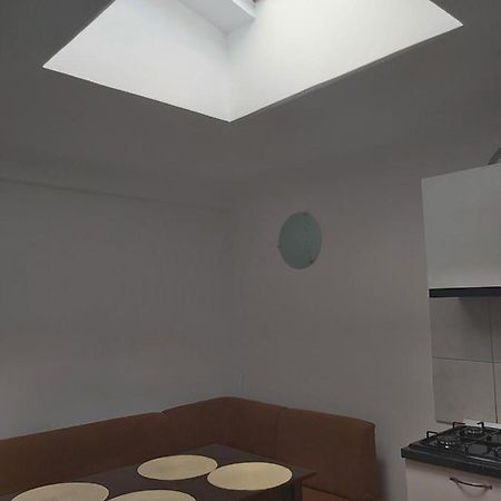 Kitty Apartament Apartment บูคาเรสต์ ภายนอก รูปภาพ